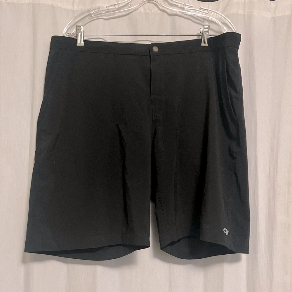 Light weight XL, Outdoor research shorts.